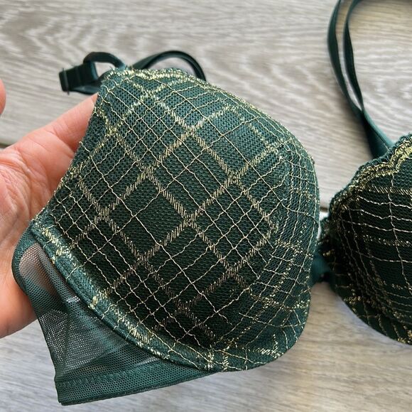 Victoria’s Secret green and gold shimmer holiday lightly lined bra - Picture 2 of 5